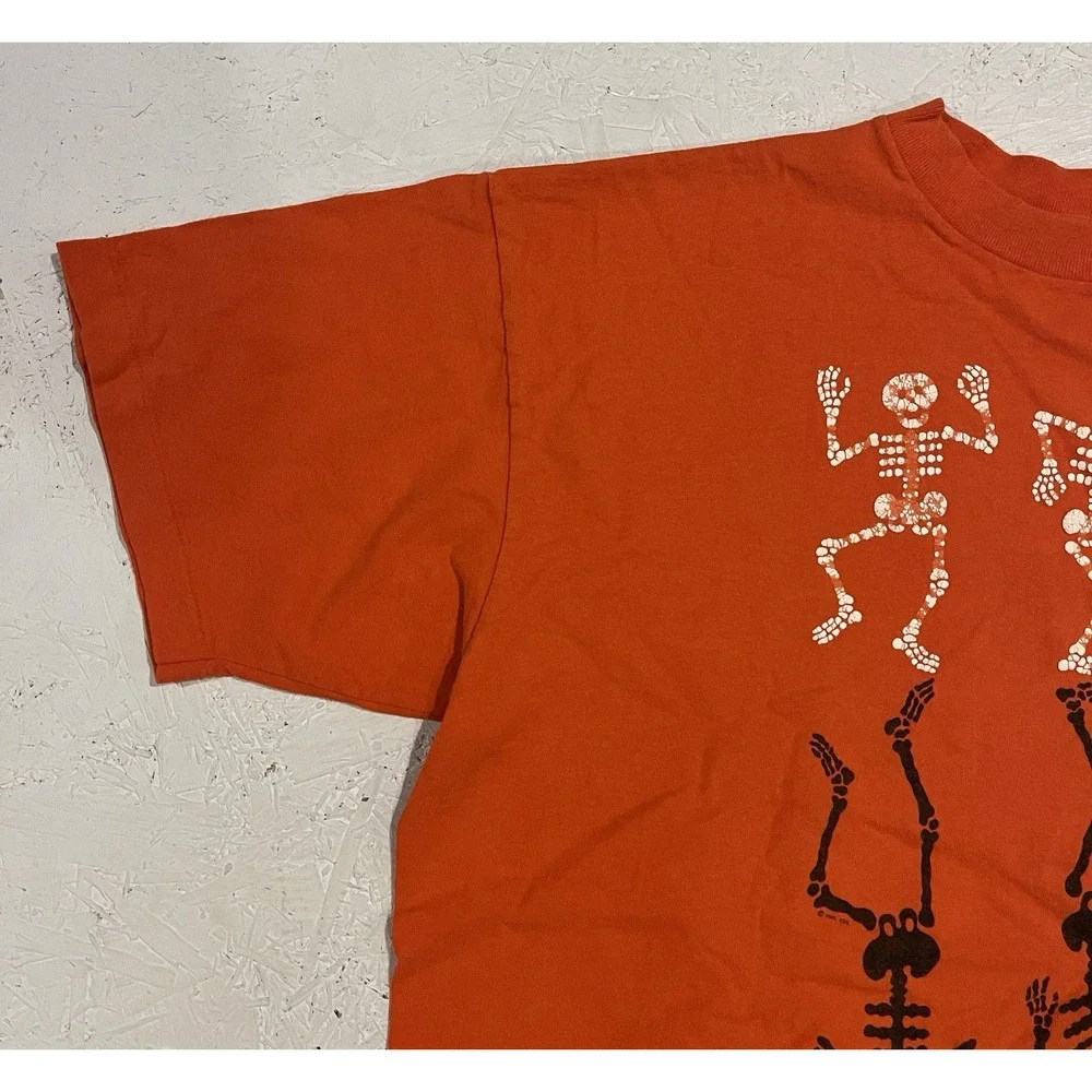 Vintage Halloween Dancing Skeletons Single Stitch 90s T Shirt‎ Tee XL Spooky - Picture 4 of 12